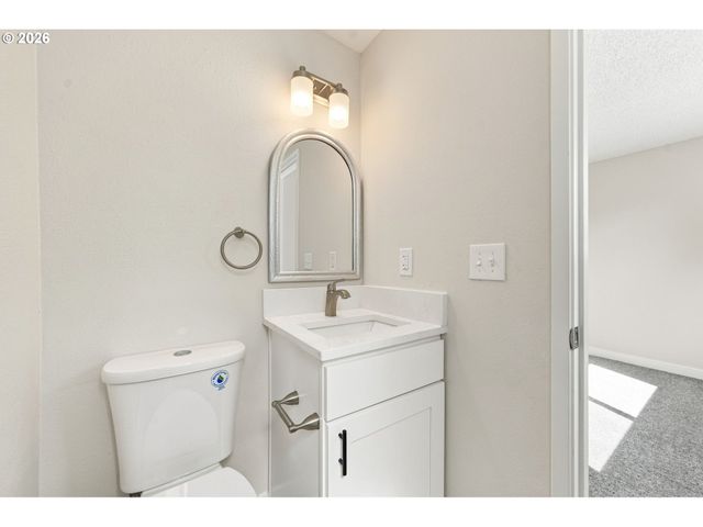 2500 Sw 15TH St, Gresham, OR 97080