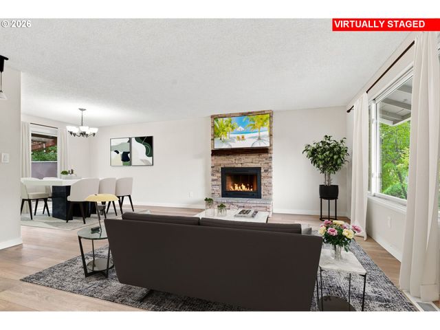 2500 Sw 15TH St, Gresham, OR 97080