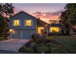 2500 Sw 15TH St, Gresham, OR 97080
