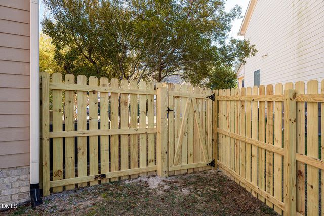 1602 Eagle Lodge Lane, Durham, NC 27703