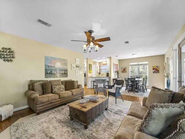 21904 Lakeview Drive, Panama City Beach, FL 32413