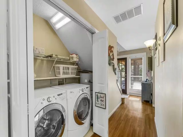 21904 Lakeview Drive, Panama City Beach, FL 32413