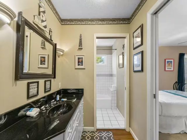 21904 Lakeview Drive, Panama City Beach, FL 32413