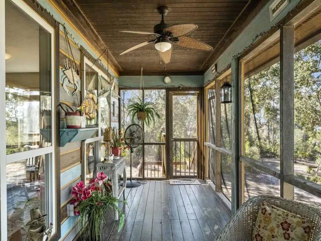 21904 Lakeview Drive, Panama City Beach, FL 32413