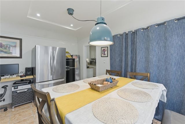 725 W 107th, Los Angeles, CA 90044