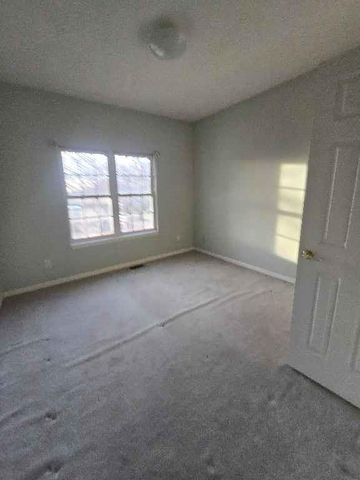 1204 N Elm Street, Louisburg, KS 66053