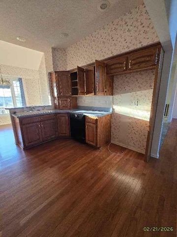 1204 N Elm Street, Louisburg, KS 66053