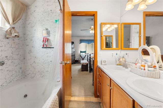 12218 W Aqueduct Drive, Littleton, CO 80127