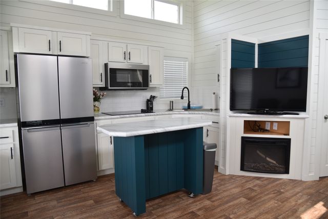 6465 Peninsula Road, Kerens, TX 75144