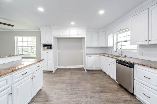 140 West 204th Street, Galliano, LA 70354