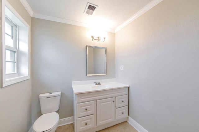 140 West 204th Street, Galliano, LA 70354