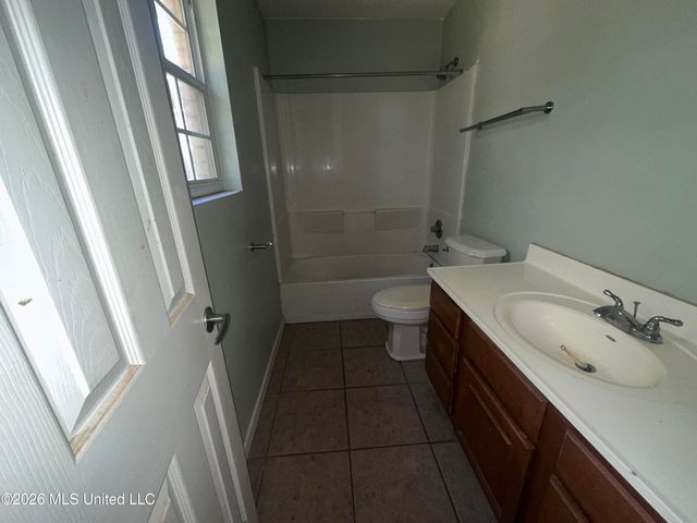 4219 Martha Court, Pascagoula, MS 39581