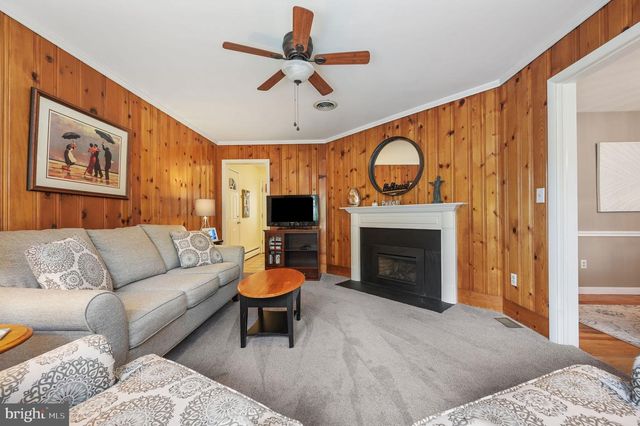 93 S FAIRFIELD DR, Dover, DE 19901
