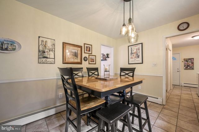 93 S FAIRFIELD DR, Dover, DE 19901