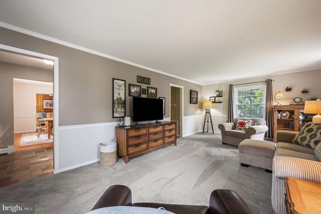 93 S FAIRFIELD DR, Dover, DE 19901