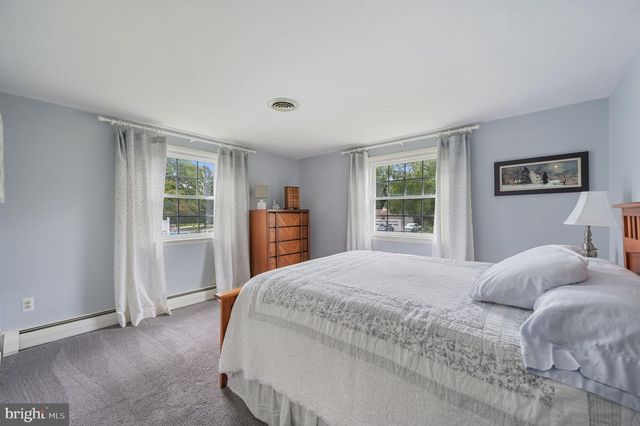93 S FAIRFIELD DR, Dover, DE 19901