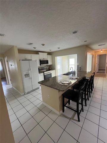 1111 APPLE TERRACE, Leesburg, FL 34748