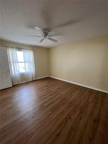 1111 APPLE TERRACE, Leesburg, FL 34748