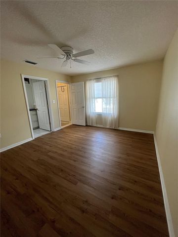 1111 APPLE TERRACE, Leesburg, FL 34748