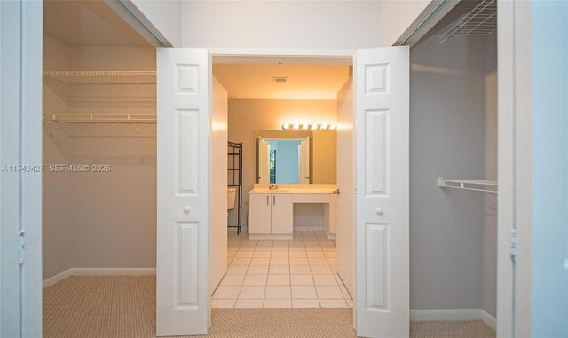 3300 NE 192nd Street 111, Aventura, FL 33180