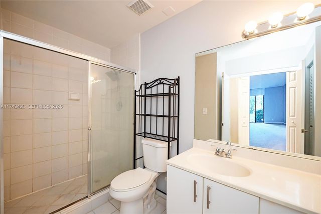 3300 NE 192nd Street 111, Aventura, FL 33180