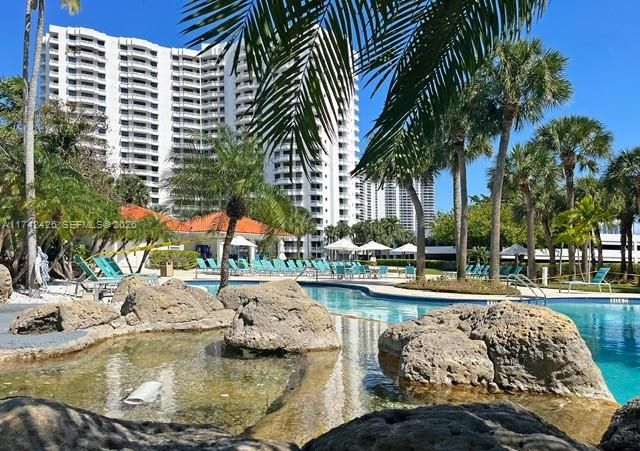 3300 NE 192nd Street 111, Aventura, FL 33180