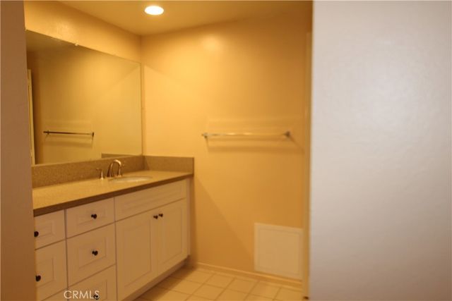 1137 Rosecrans, Fullerton, CA 92833