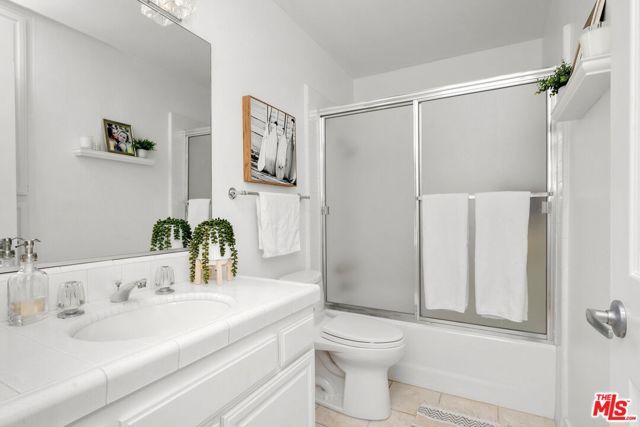 4338 Redwood Avenue B213, Marina Del Rey, CA 90292