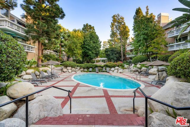 4338 Redwood Avenue B213, Marina Del Rey, CA 90292