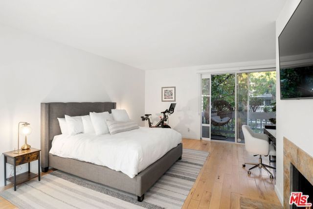 4338 Redwood Avenue B213, Marina Del Rey, CA 90292
