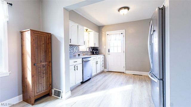 101 Starkey Boulevard, Wintersville, OH 43953