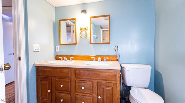 101 Starkey Boulevard, Wintersville, OH 43953