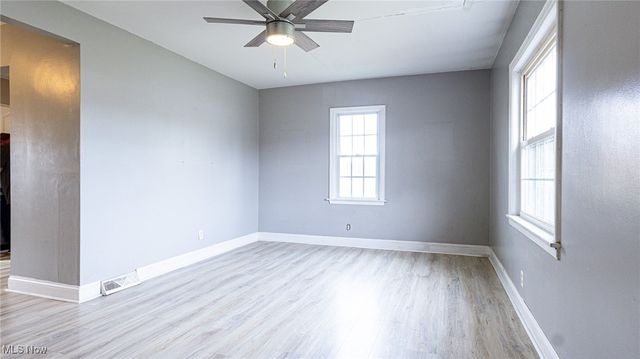 101 Starkey Boulevard, Wintersville, OH 43953