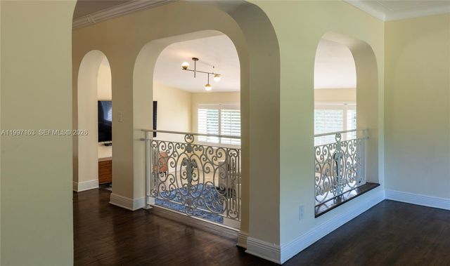 429 Deer Run, Miami Springs, FL 33166