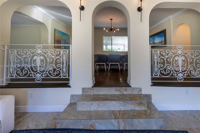 429 Deer Run, Miami Springs, FL 33166