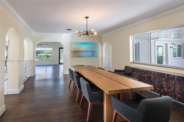 429 Deer Run, Miami Springs, FL 33166