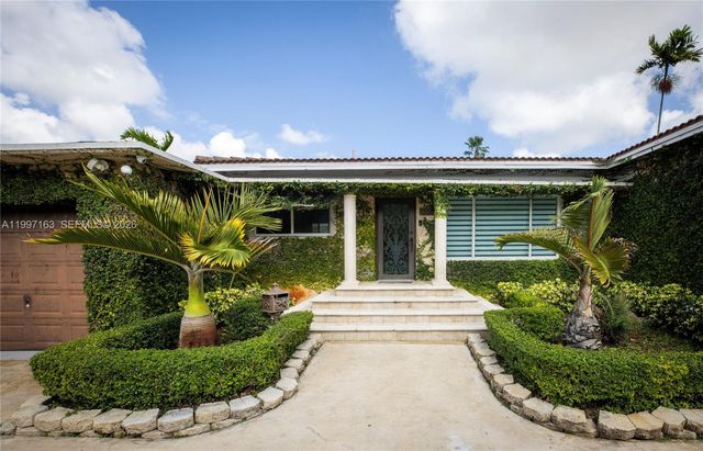 429 Deer Run, Miami Springs, FL 33166
