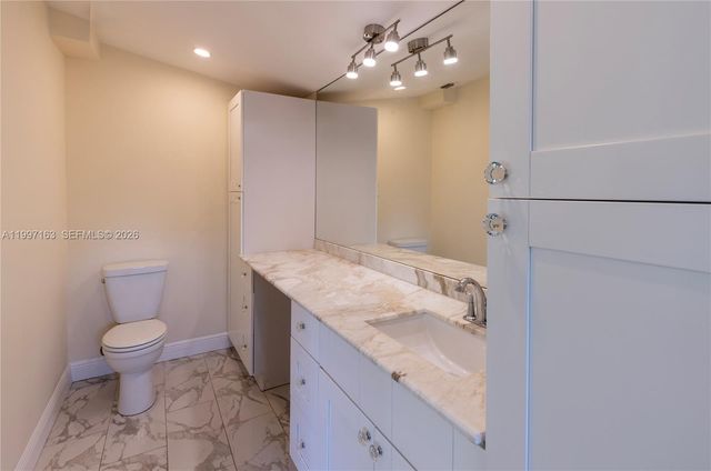 429 Deer Run, Miami Springs, FL 33166