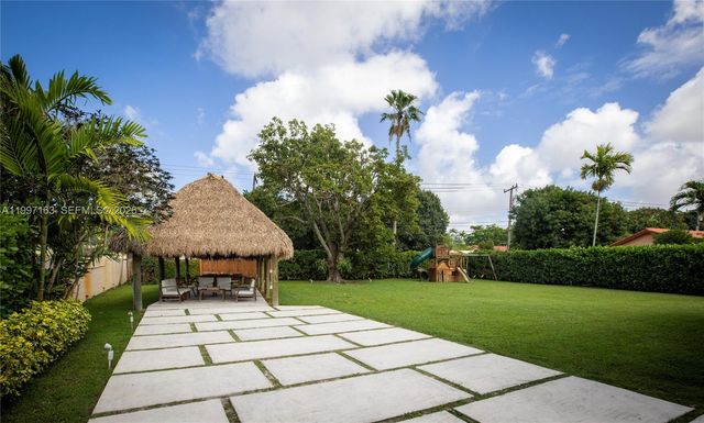 429 Deer Run, Miami Springs, FL 33166