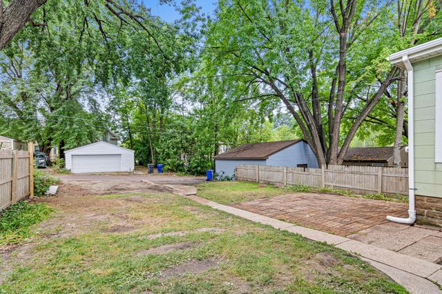 1070 Minnehaha Avenue E, Saint Paul, MN 55106