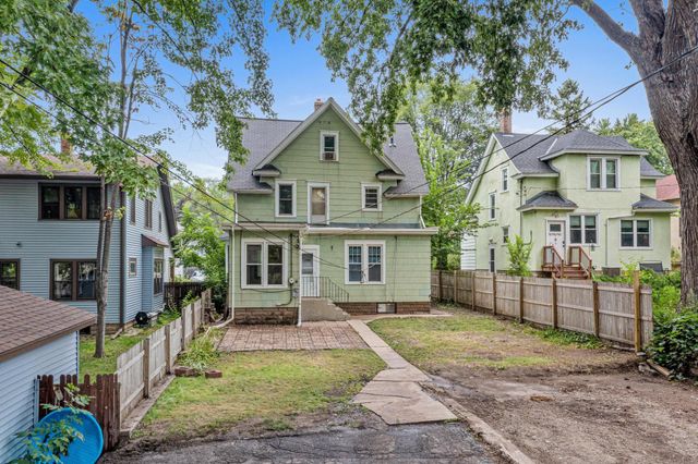 1070 Minnehaha Avenue E, Saint Paul, MN 55106