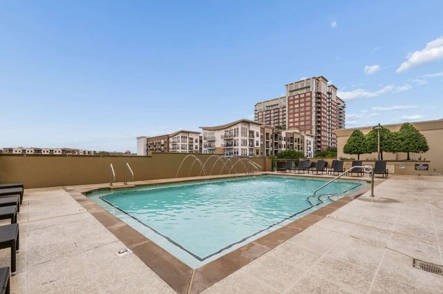 1510 Demonbreun St Apt 701, Nashville, TN 37203