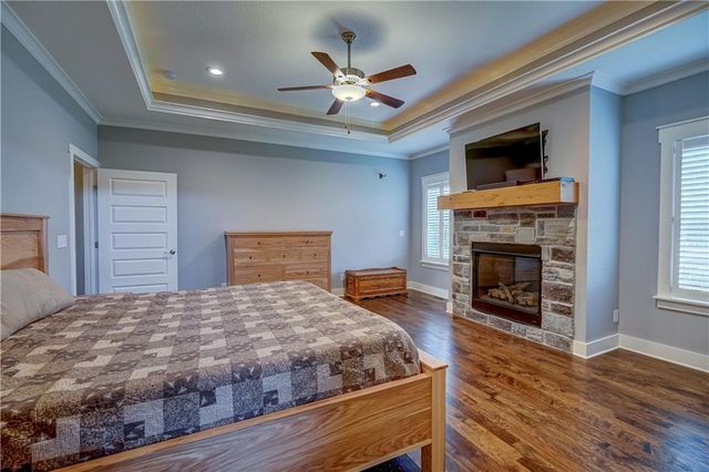 12714 S Harris Road, Greenwood, MO 64034