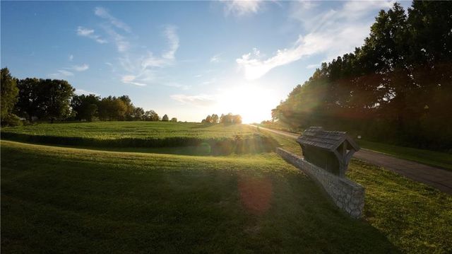 12714 S Harris Road, Greenwood, MO 64034