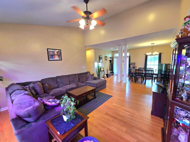 179 Bright Leaf Drive, Lancaster, KY 40444