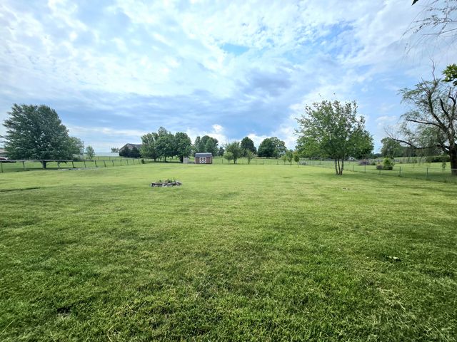 179 Bright Leaf Drive, Lancaster, KY 40444