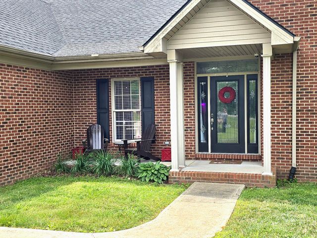 179 Bright Leaf Drive, Lancaster, KY 40444