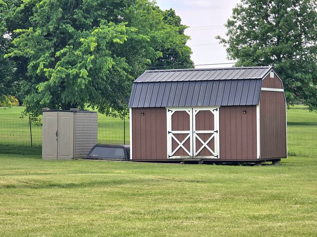 179 Bright Leaf Drive, Lancaster, KY 40444