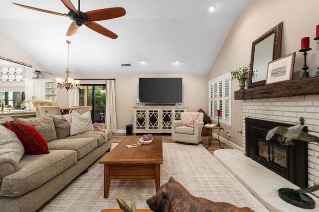 1978 Gibson Avenue, Clovis, CA 93611
