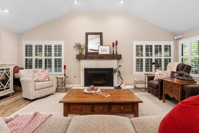 1978 Gibson Avenue, Clovis, CA 93611